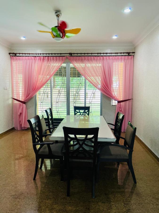 Homestay Seri Pangkor Pekan Pangkor Zewnętrze zdjęcie